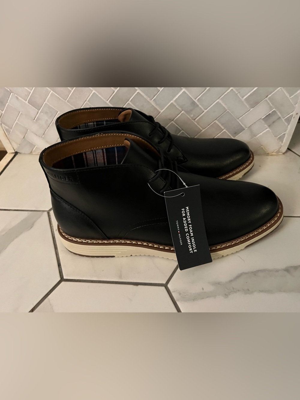 Tommy Hilfiger Black Leather Lace-Up Chukka Boots with Cream Sole